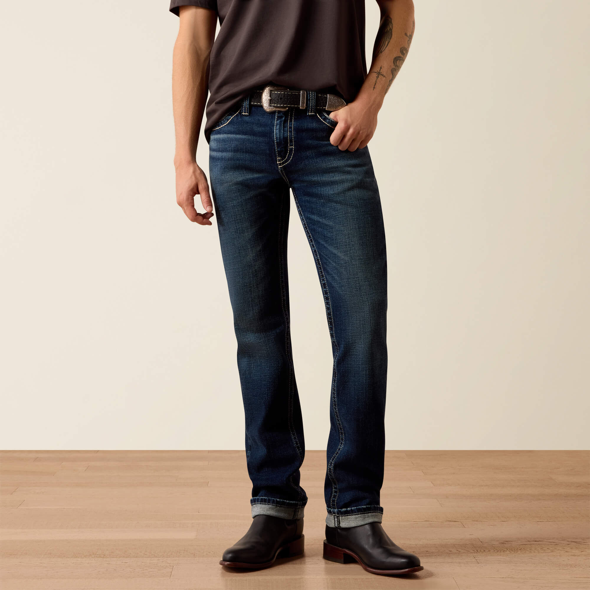 M8 Modern Carlington Slim Straight Leg Jeans
